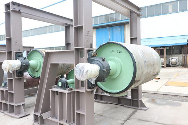 Structural steel framework for conveyor systems